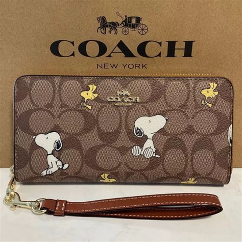 Coach x Peanuts Long Zip Around Wallet Signature Canvas Snoopy & Woodstock Khaki CE705 NWT