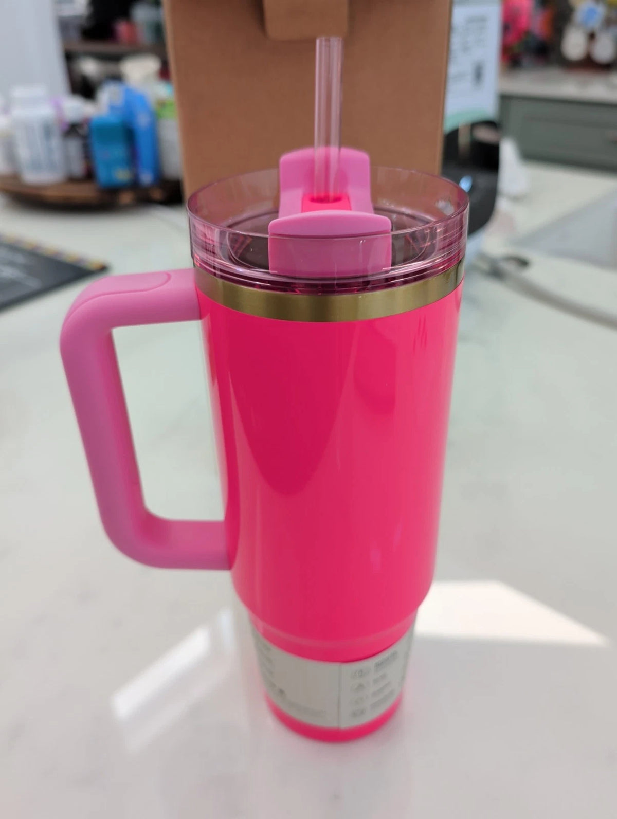 Limited Edition Pink Parade Stanley Quencher H2.0 FlowState Tumbler 30oz – NIB