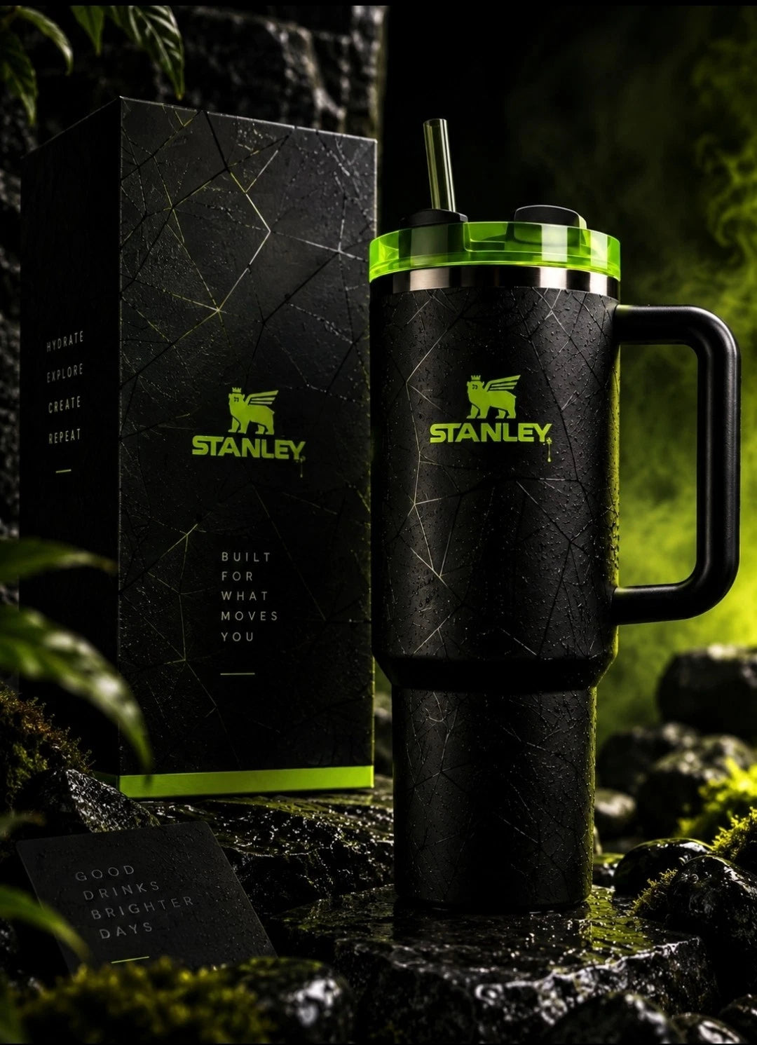 Stanley Halloween Web Glow H2.0 FlowState Quencher Tumbler – 40 oz Limited Edition
