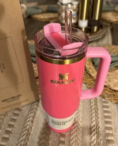 Stanley Pink Parade 30oz Quencher H2.0 FlowState Tumbler with Regular Straw – Limited Edition
